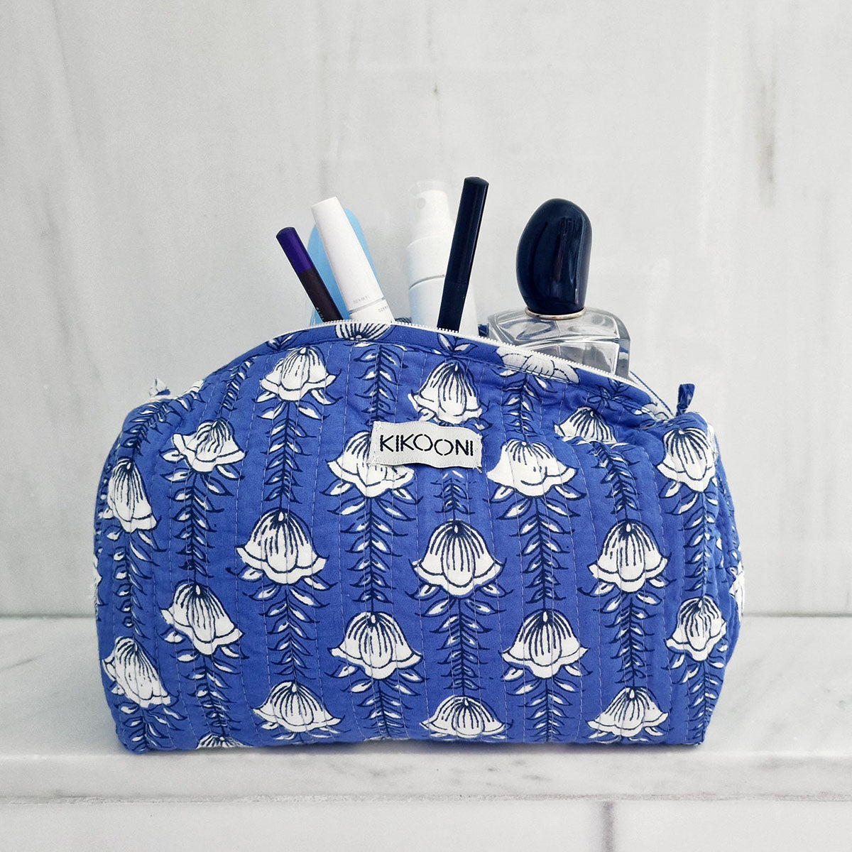 Handgemachte Kosmetiktasche "Poppy Flower"