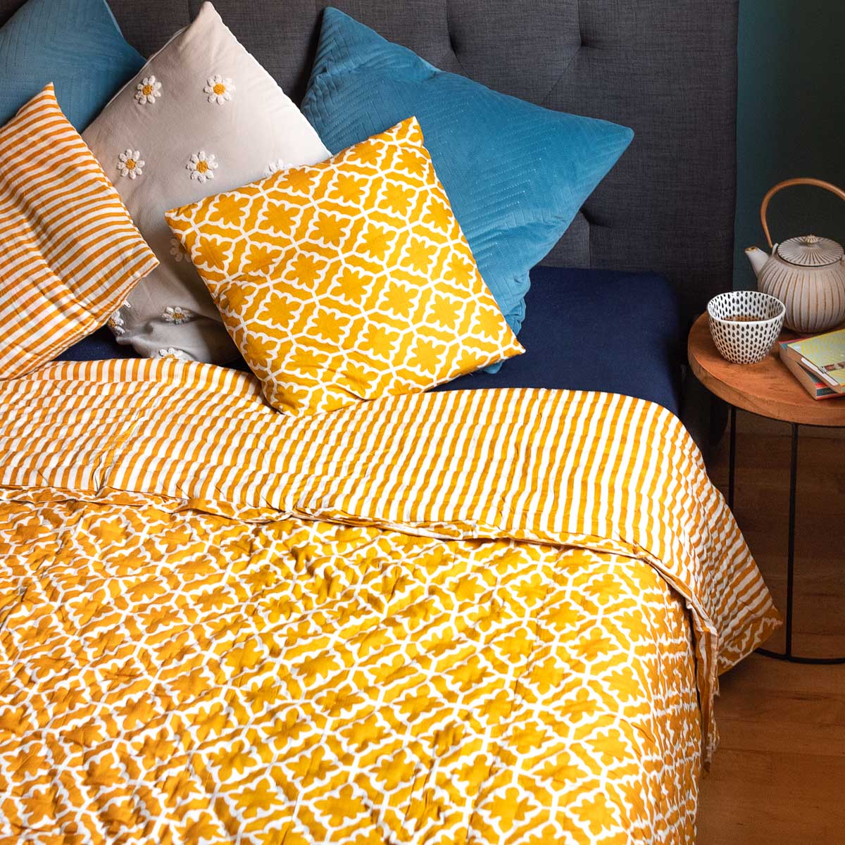 XXL Quilt "Golden Magic" - King Size Bedspread