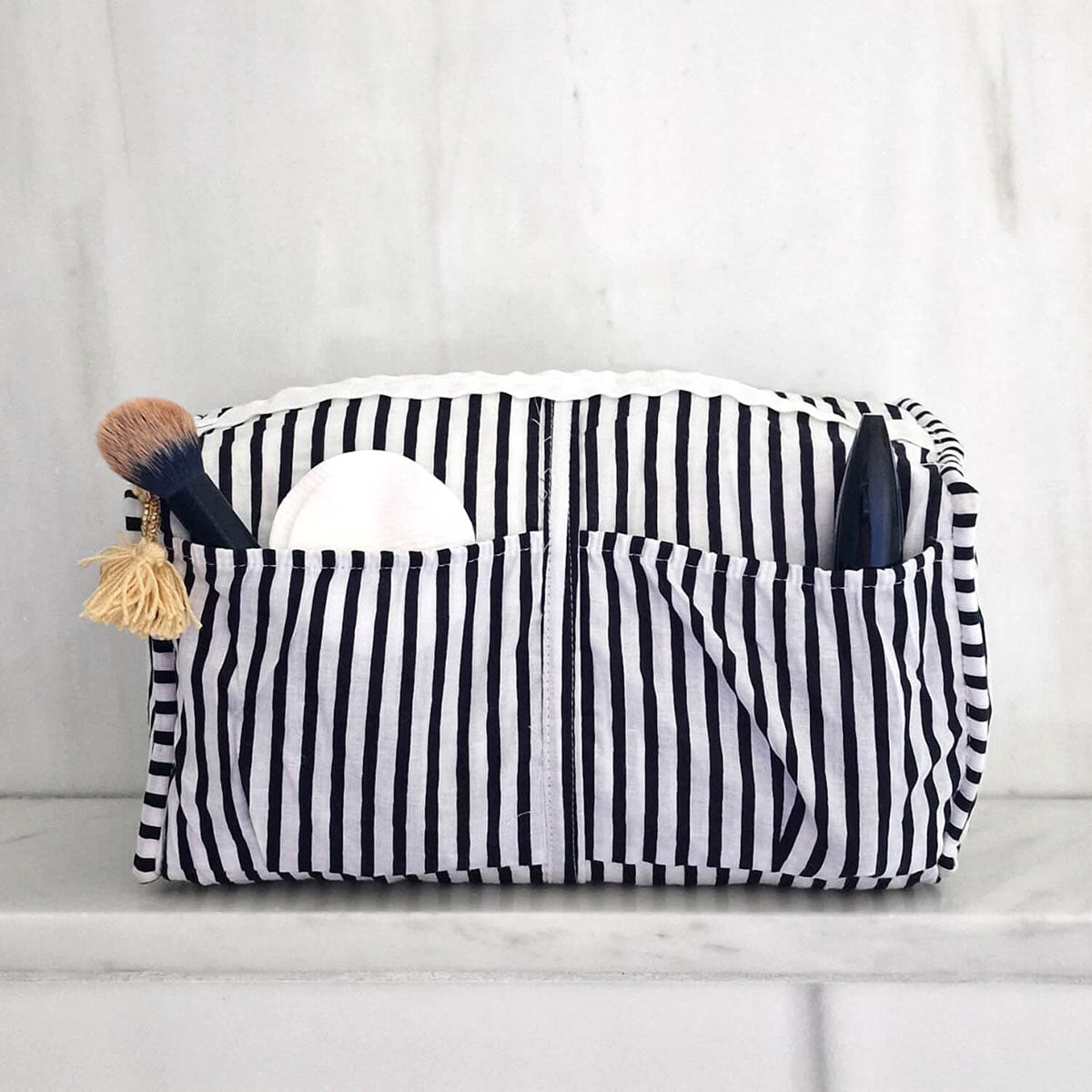 Handgemachte Kosmetiktasche "poppy Tiger" green