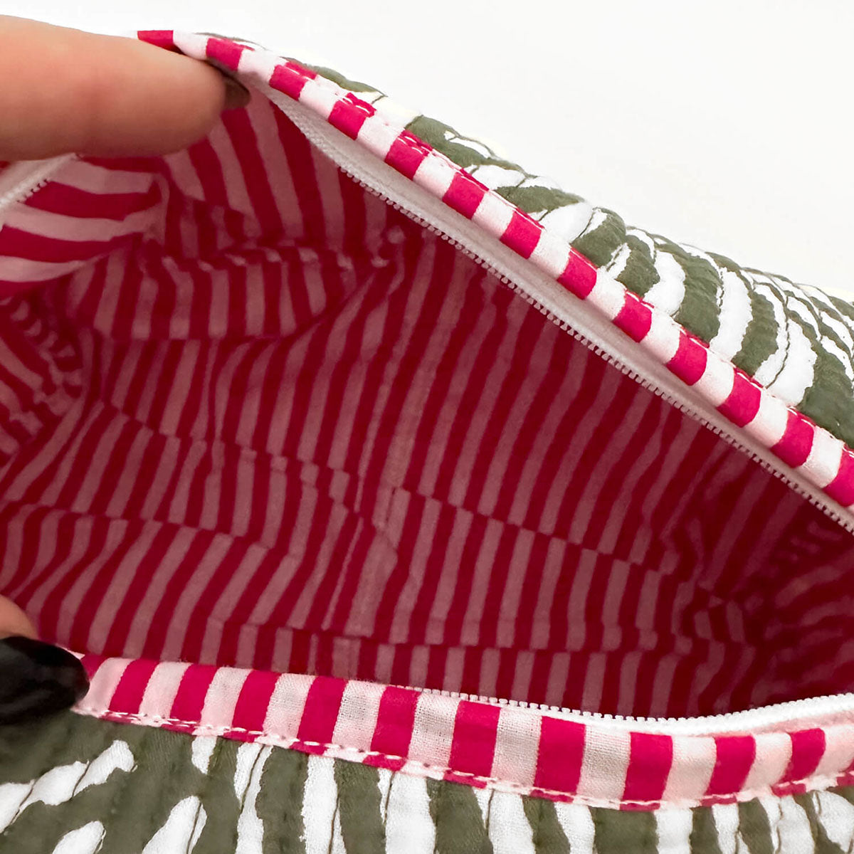 Kosmetiktasche "Desert Zebra"