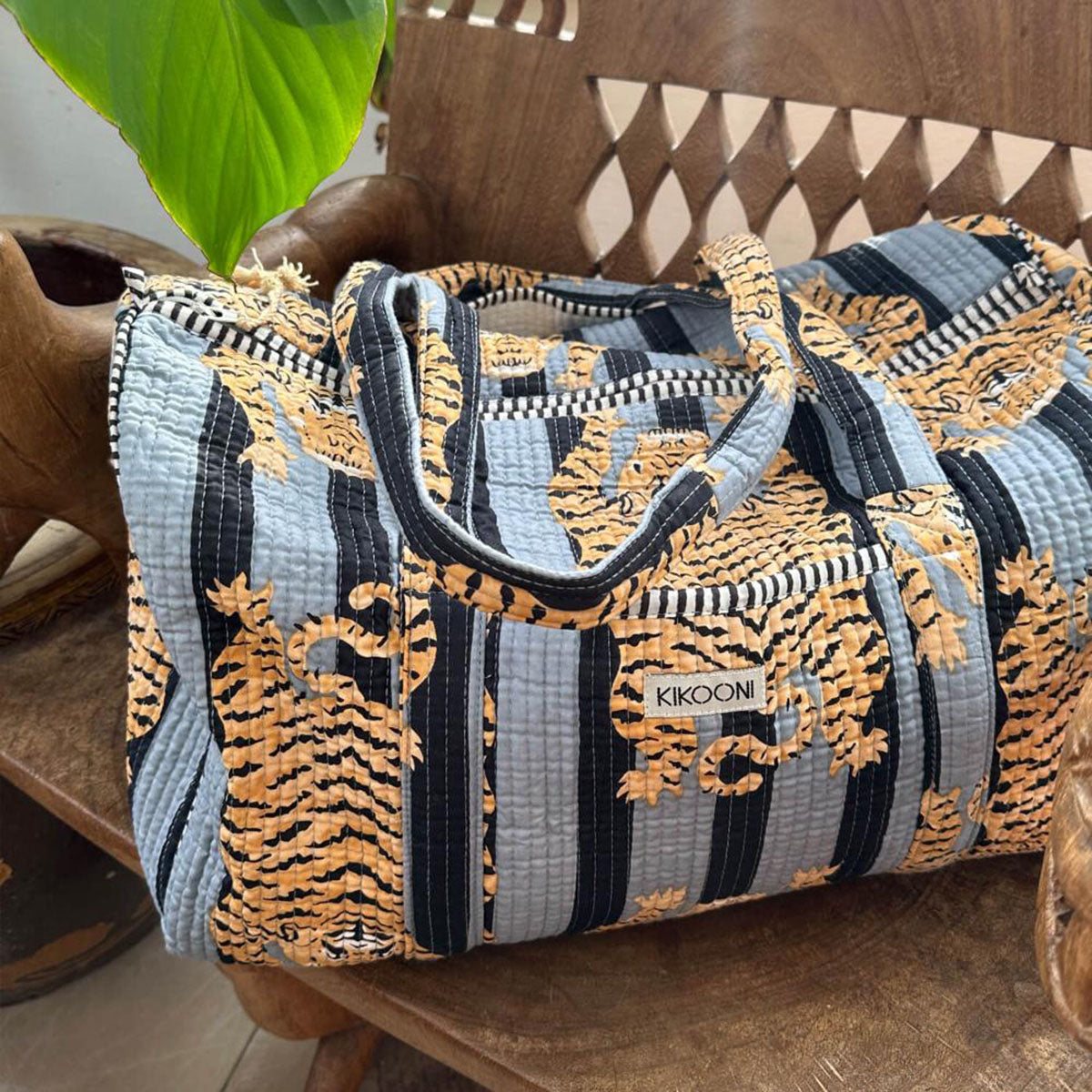 Handgemachte Baumwolltasche "Poppy Tiger Black"
