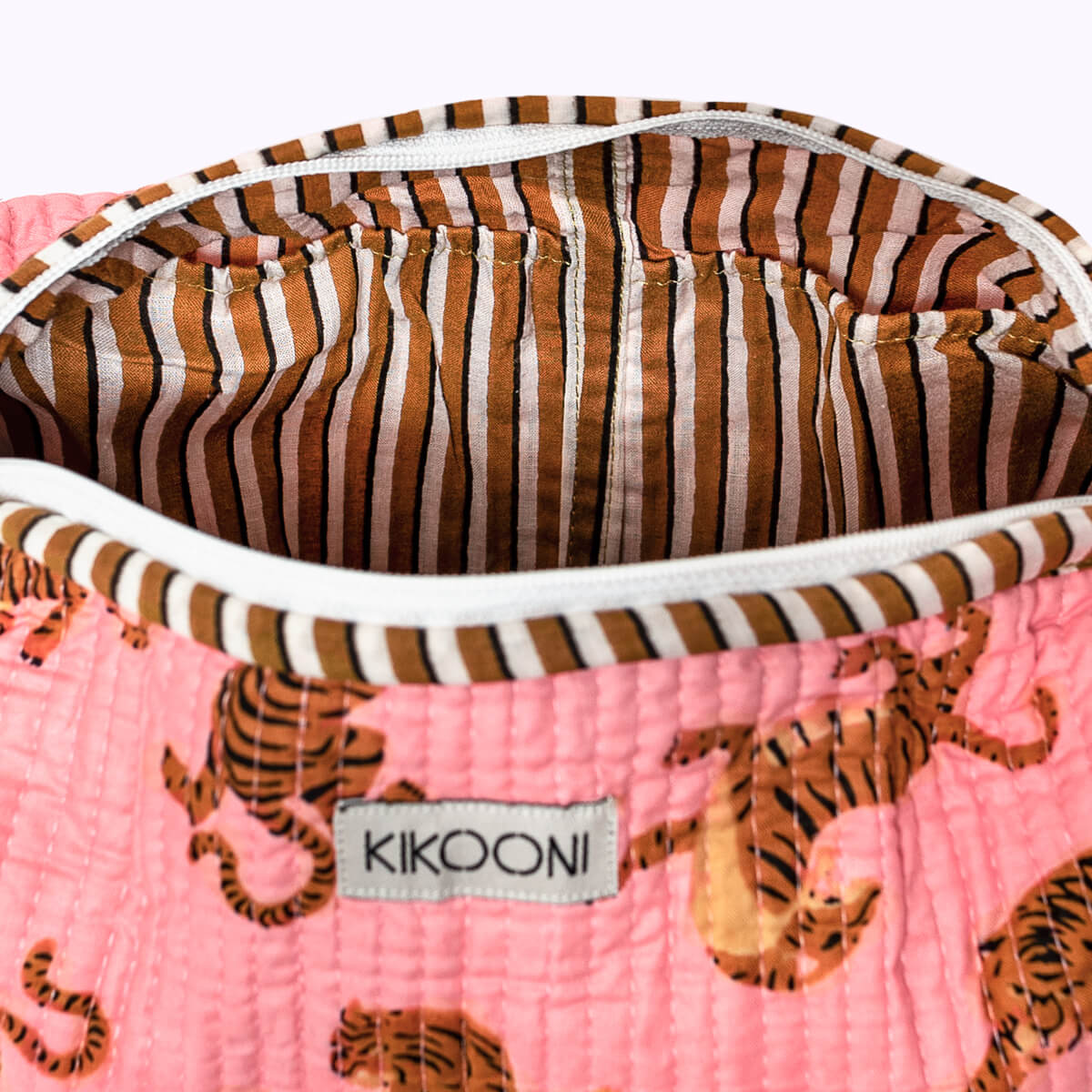 Kosmetiktasche "Electric Tigress"