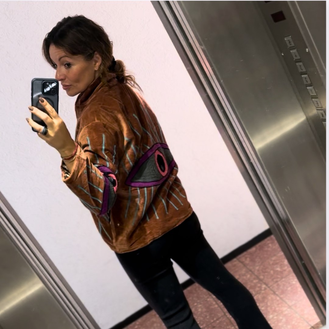 handgefertigte Velvet Jacke "My 3. Eye" - CINNAMON VIBES