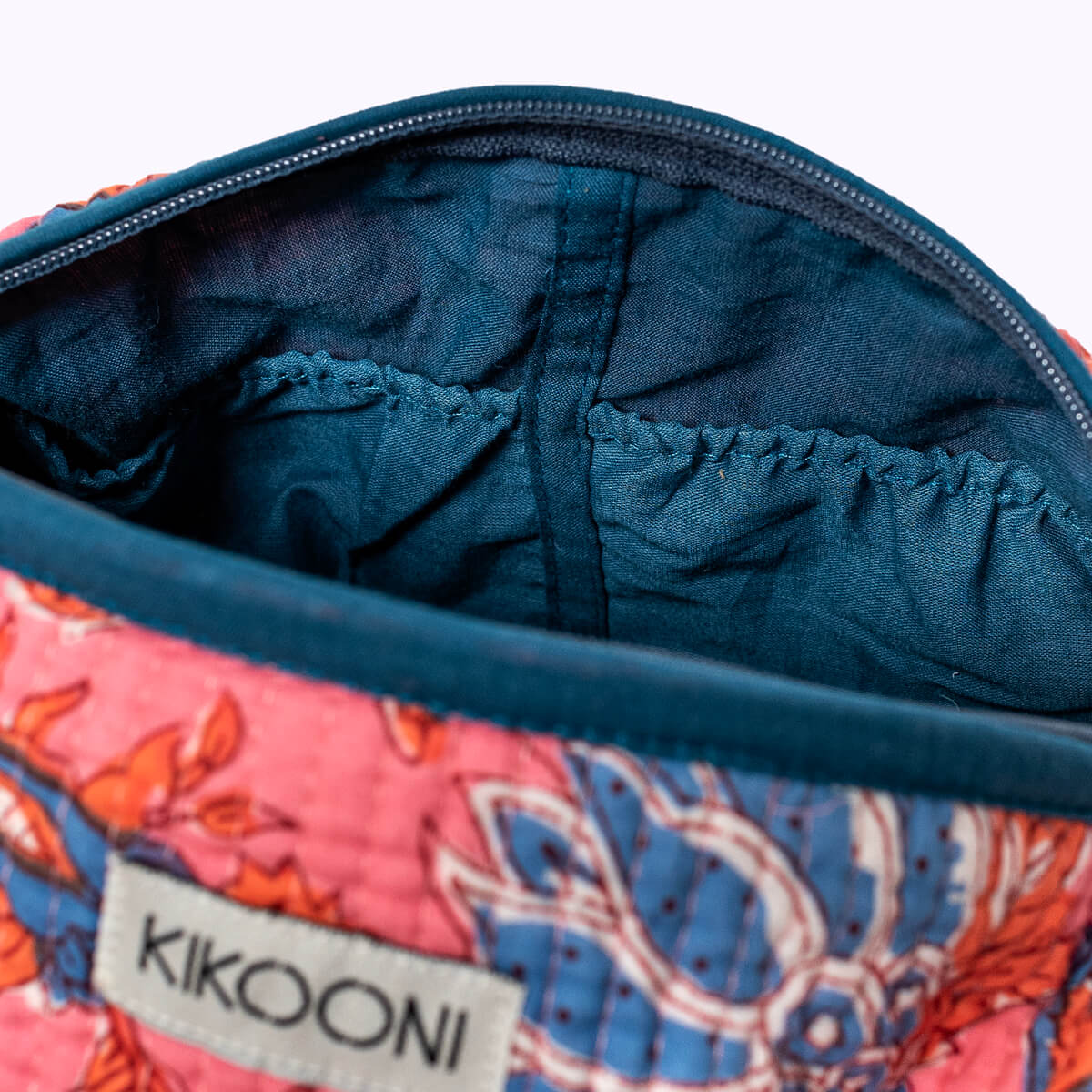 Kosmetiktasche "Blooming Dream"