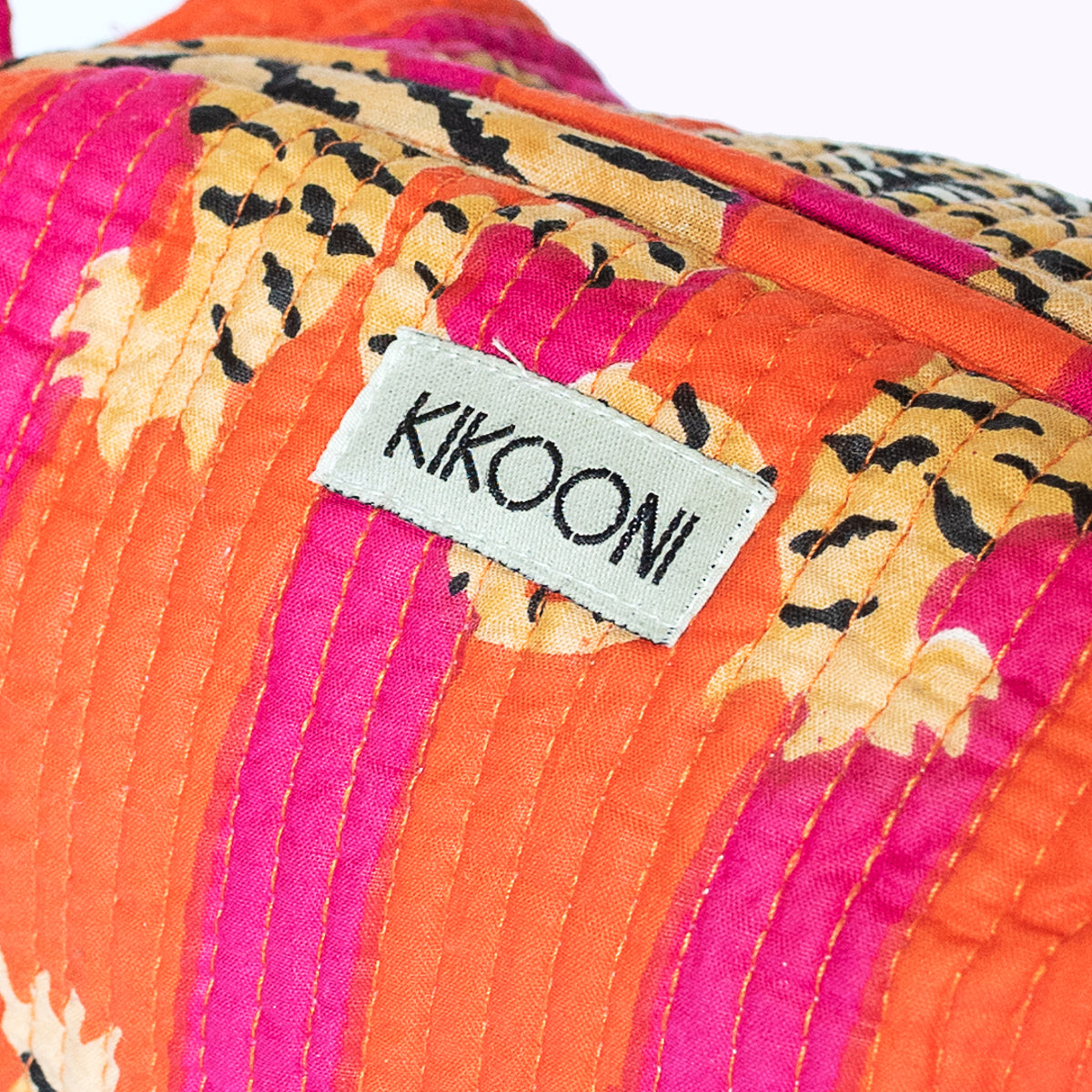 Small cosmetic bag "Poppy Tiger"