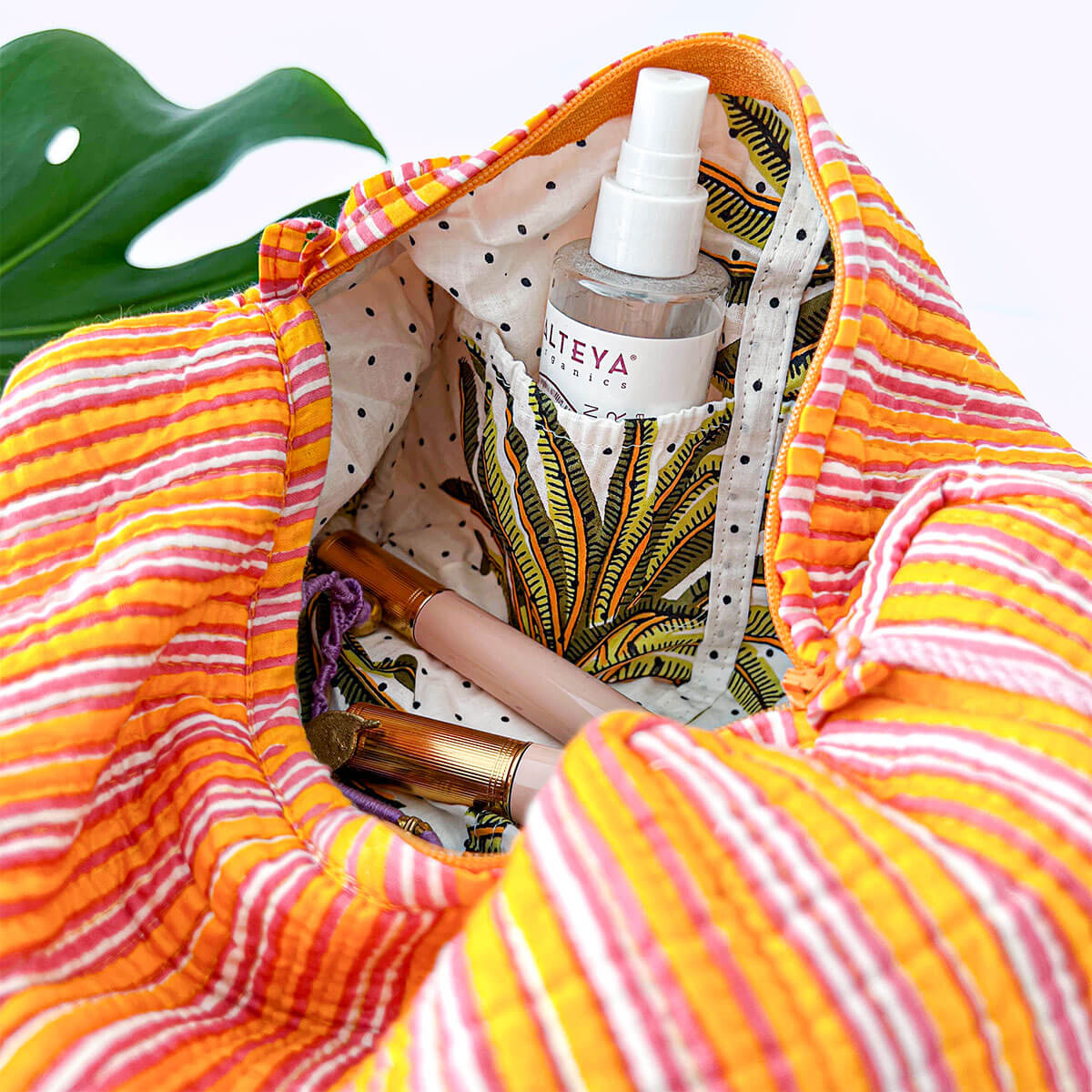 Kosmetiktasche "Stripes"