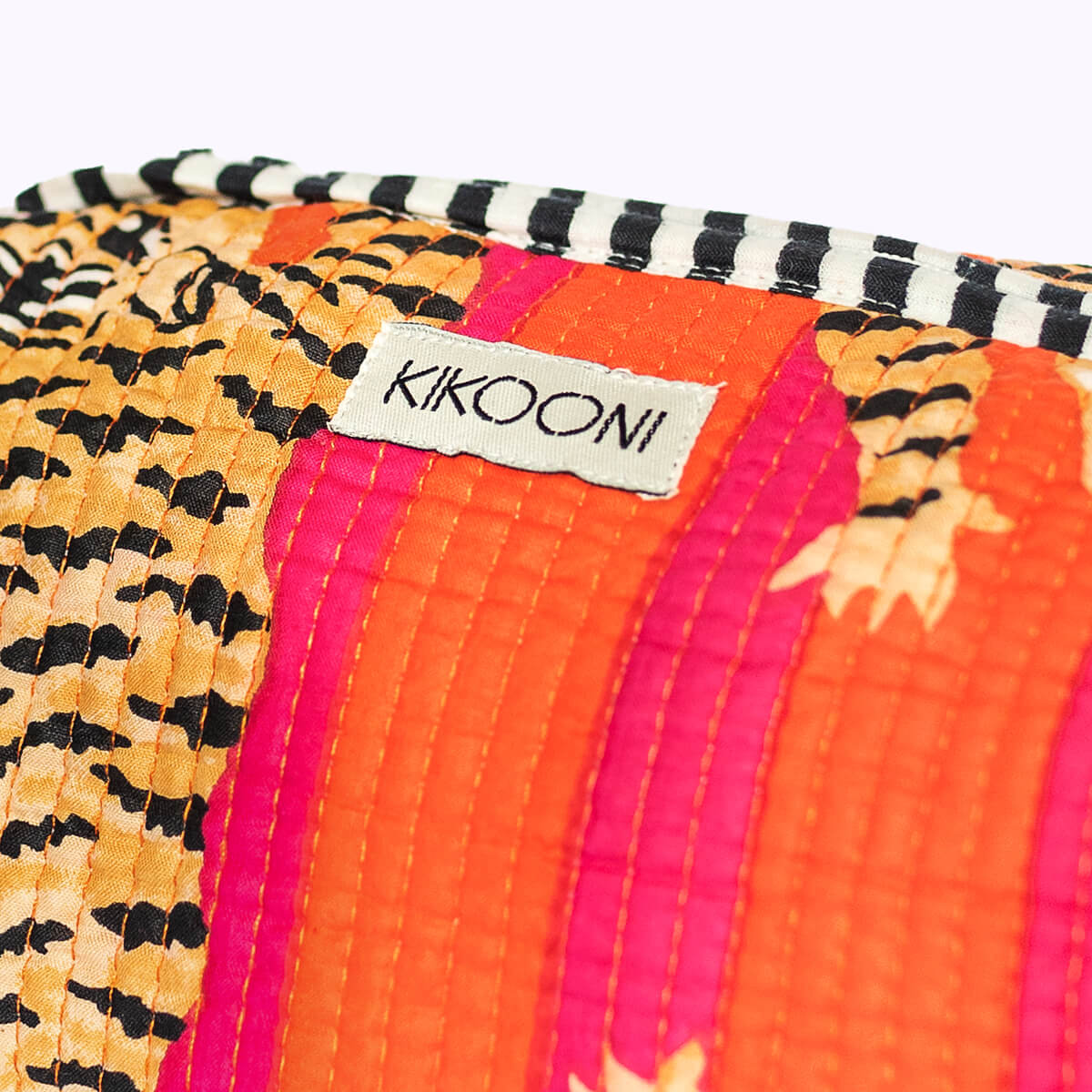 Handmade cosmetic bag "Poppy Tiger"