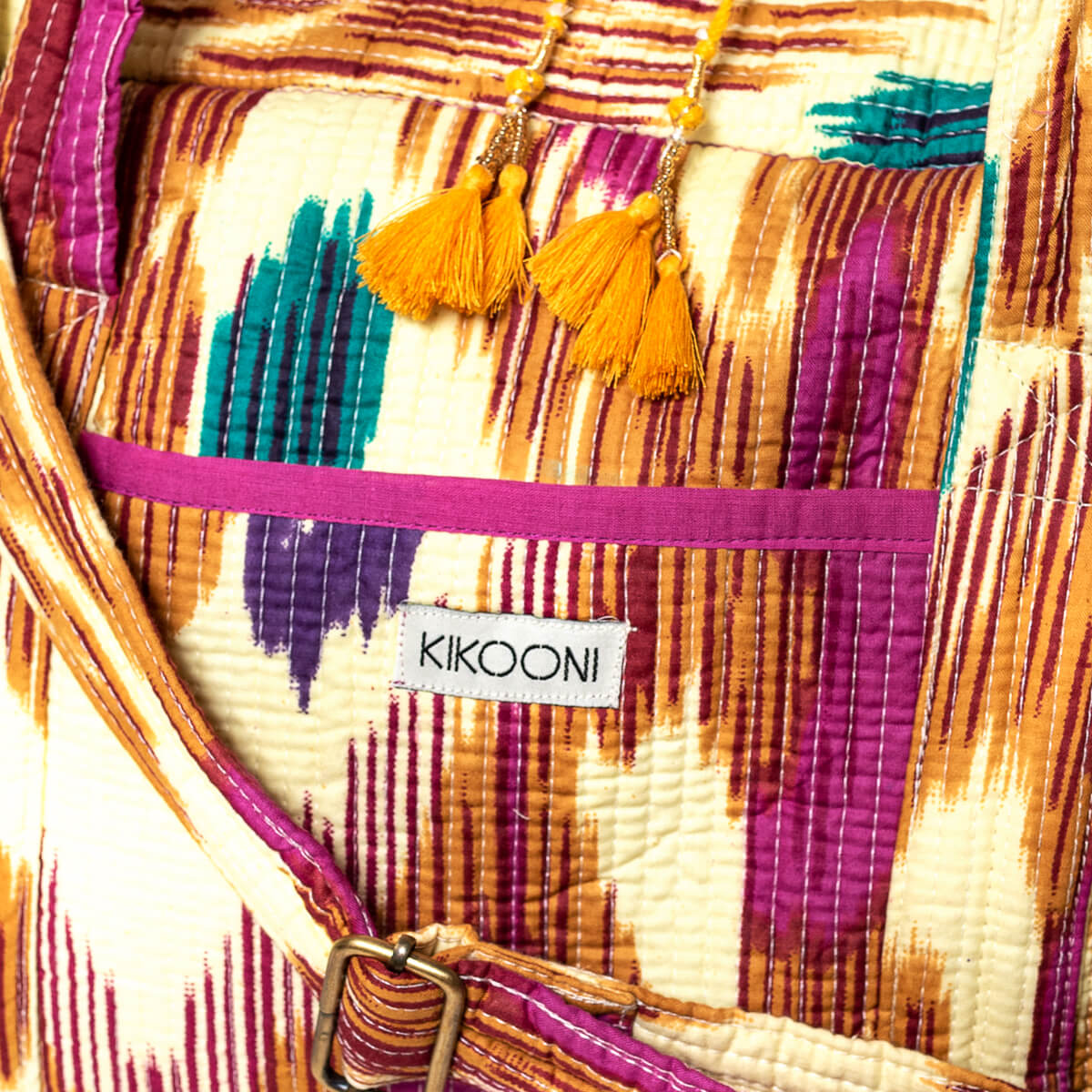 Große Reisetasche "Happy Ikat"
