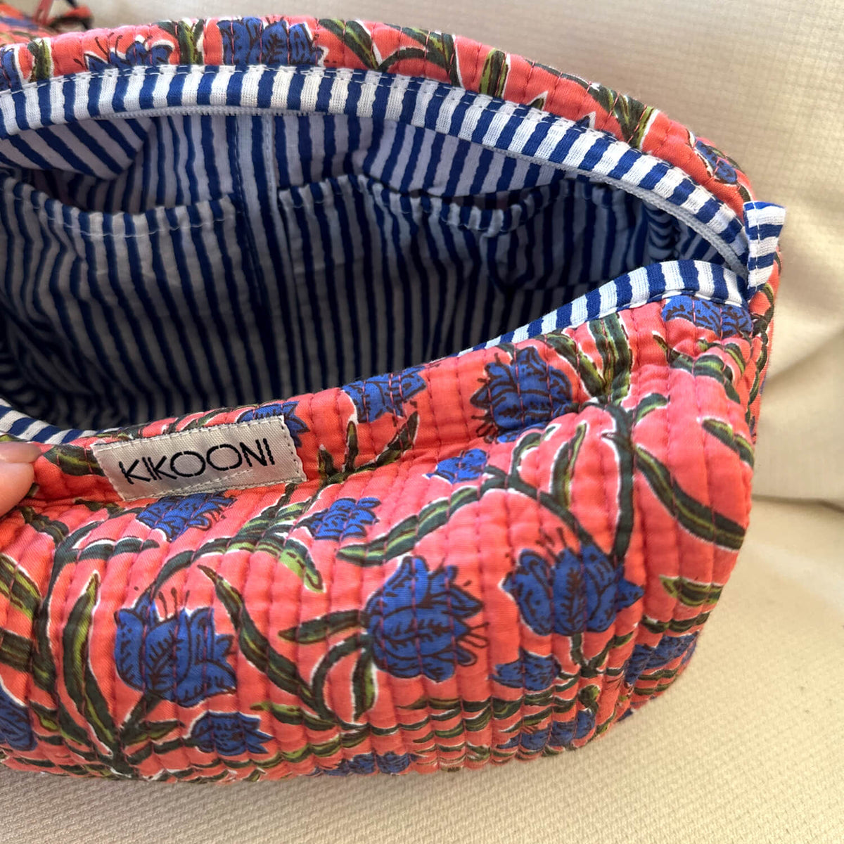 "Blossom Beauty" cosmetic bag - peach