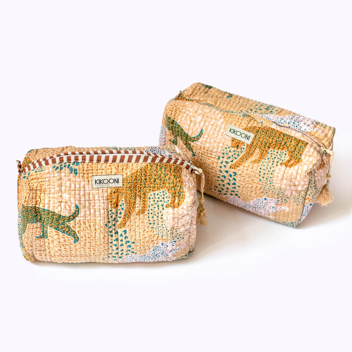 Handgemachte Kosmetiktasche "Lucky Leo " - beige