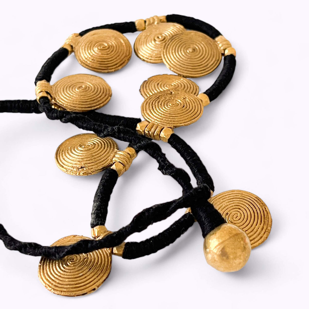 Dokra necklace "Groovy Shields"
