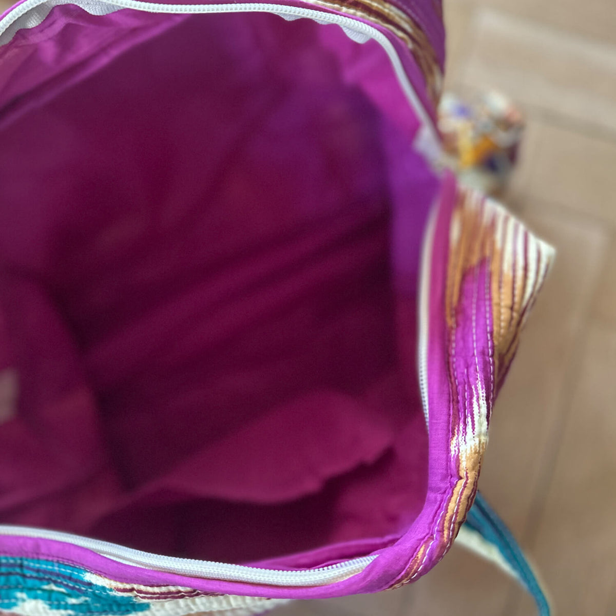 Große Reisetasche "Happy Ikat"