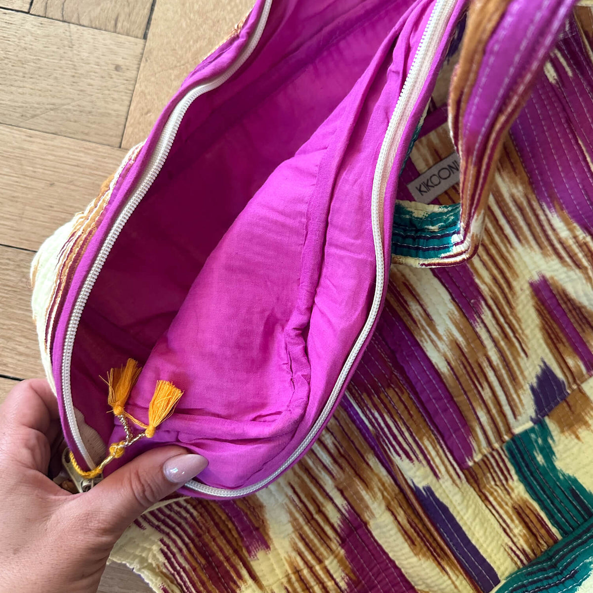 Große Reisetasche "Happy Ikat"