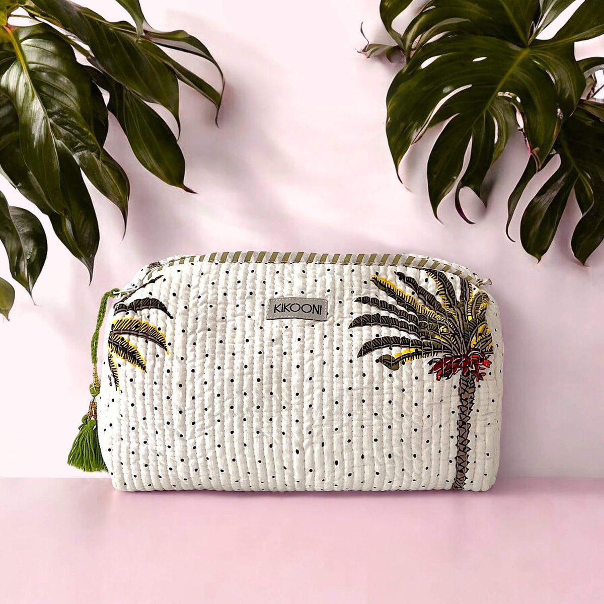 Handgemachte Kosmetiktasche "Palms"