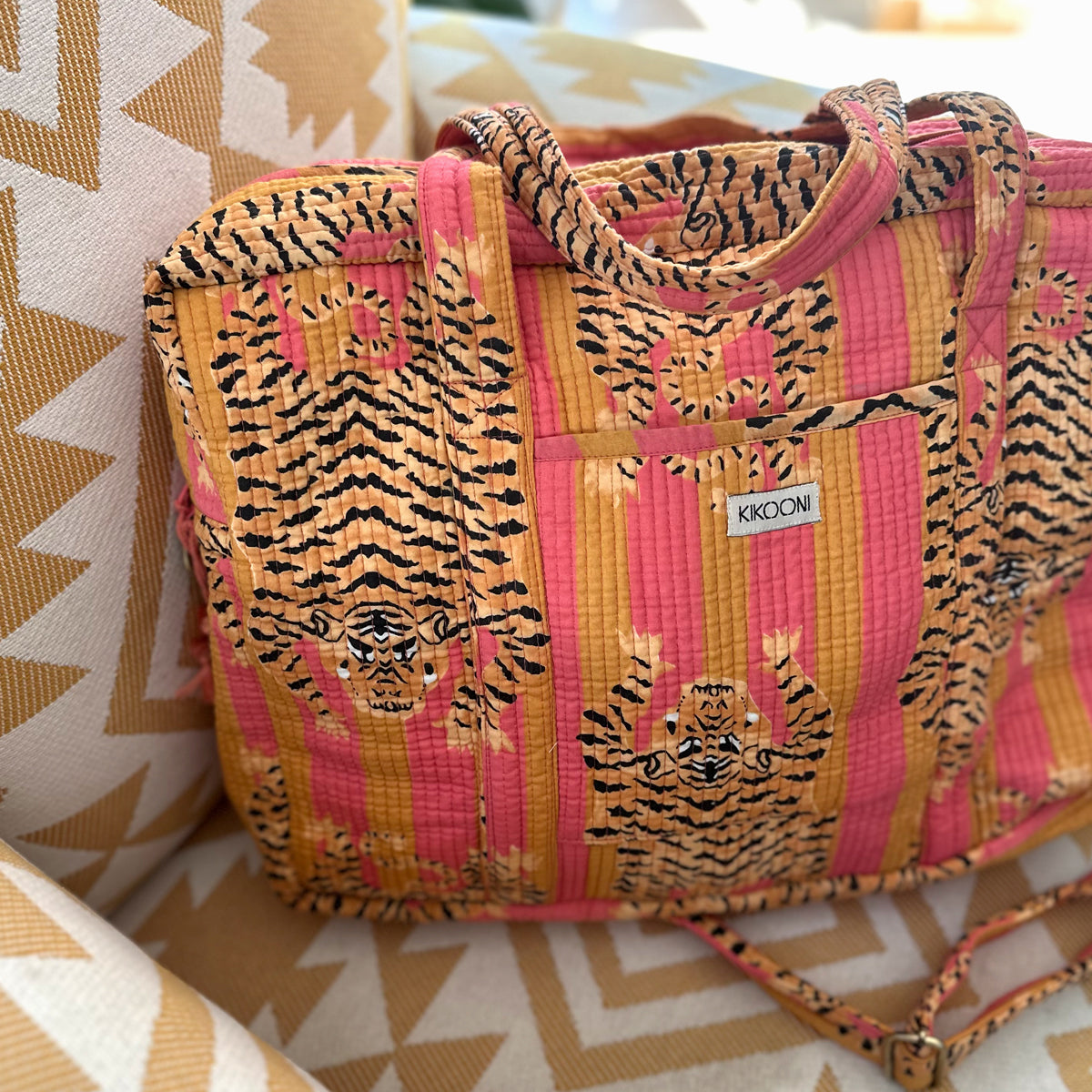 Large travel bag "Poppy Tiger Sunset"