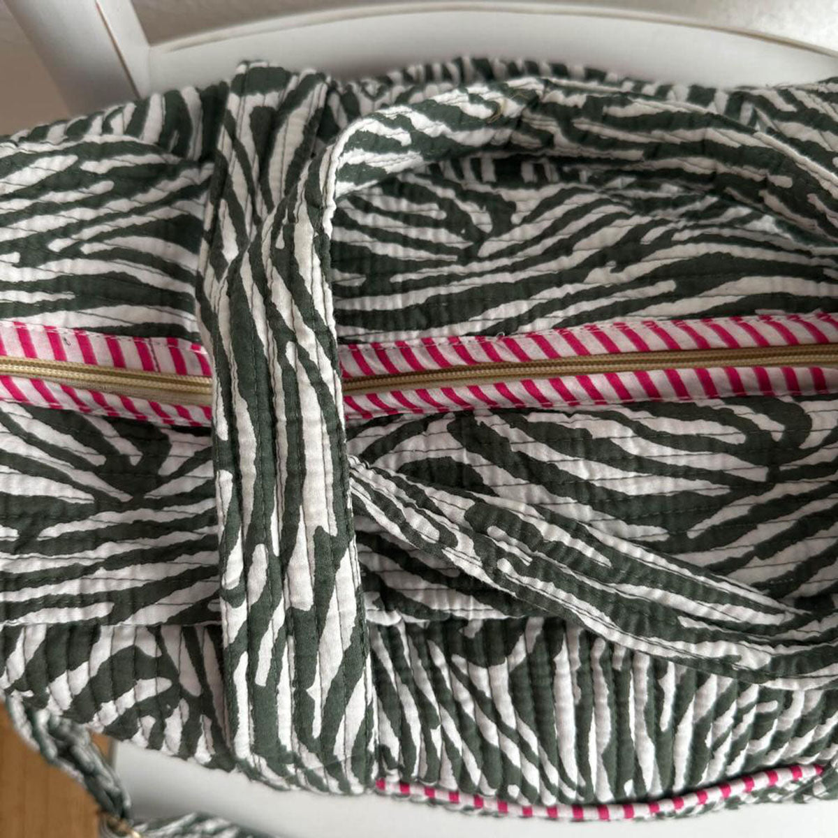 Large travel bag "Desert Zebra"