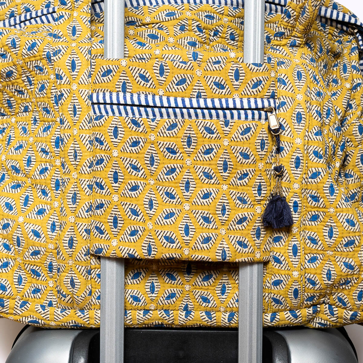 "Desert Flower" large travel bag