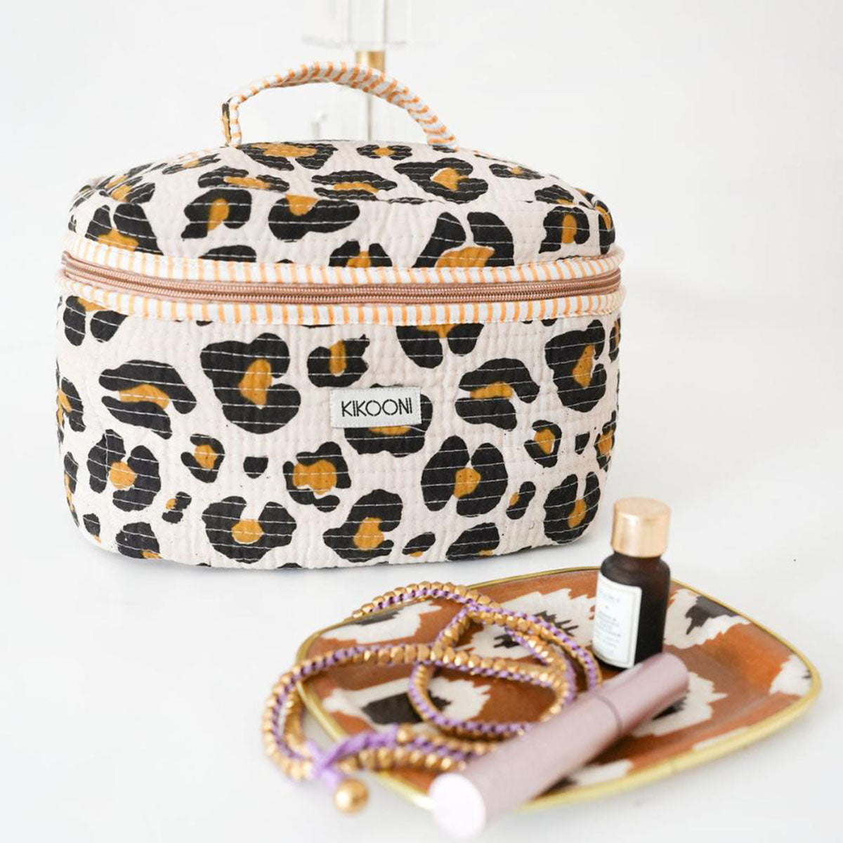 Große Kosmetiktasche BIG BEAUTY "Oh Leo"