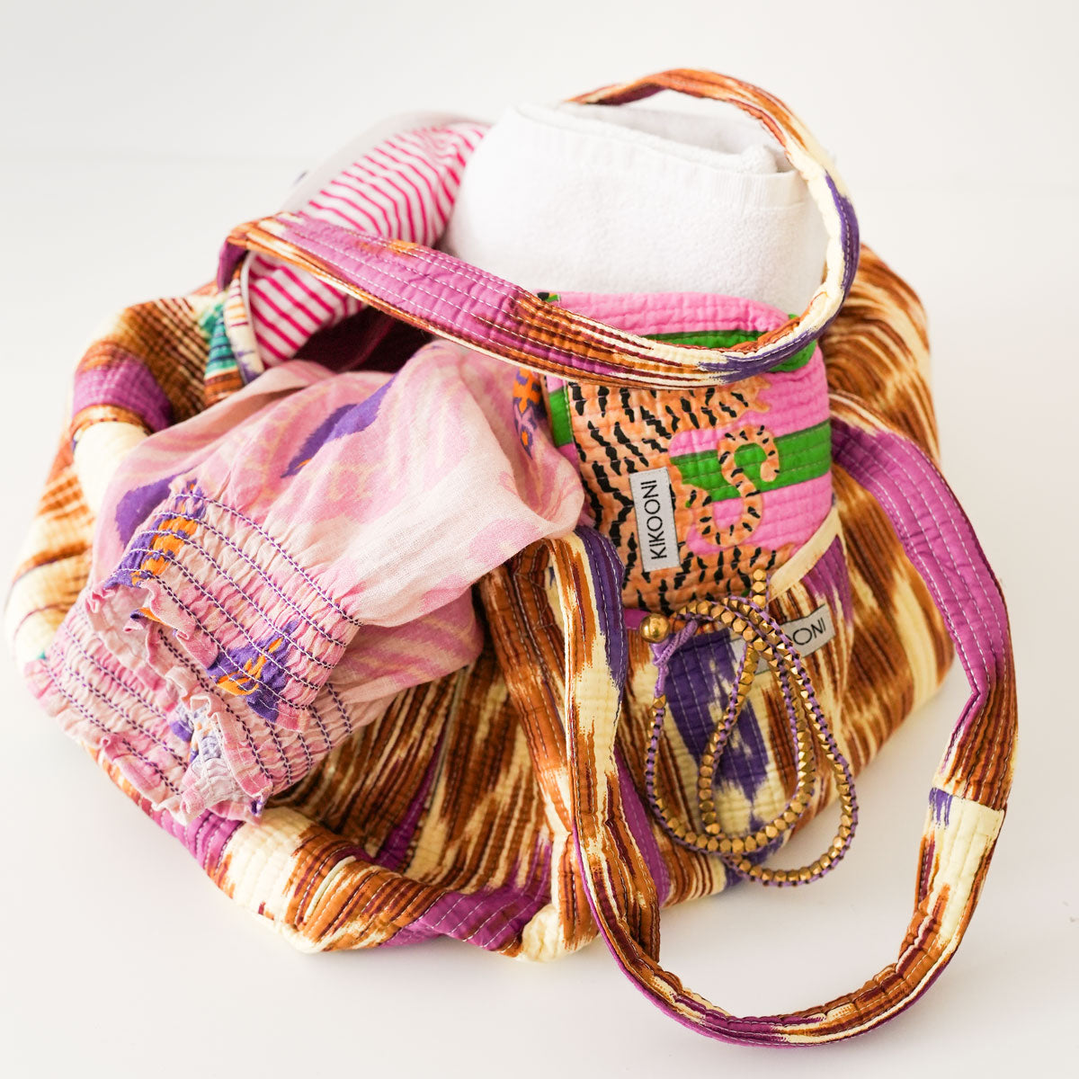 Handmade cotton bag "HAPPY IKAT"