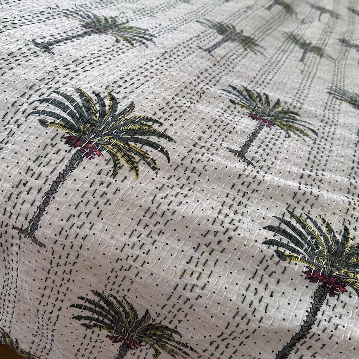 XL – Überdecke und Tagesdecke “PALMS"