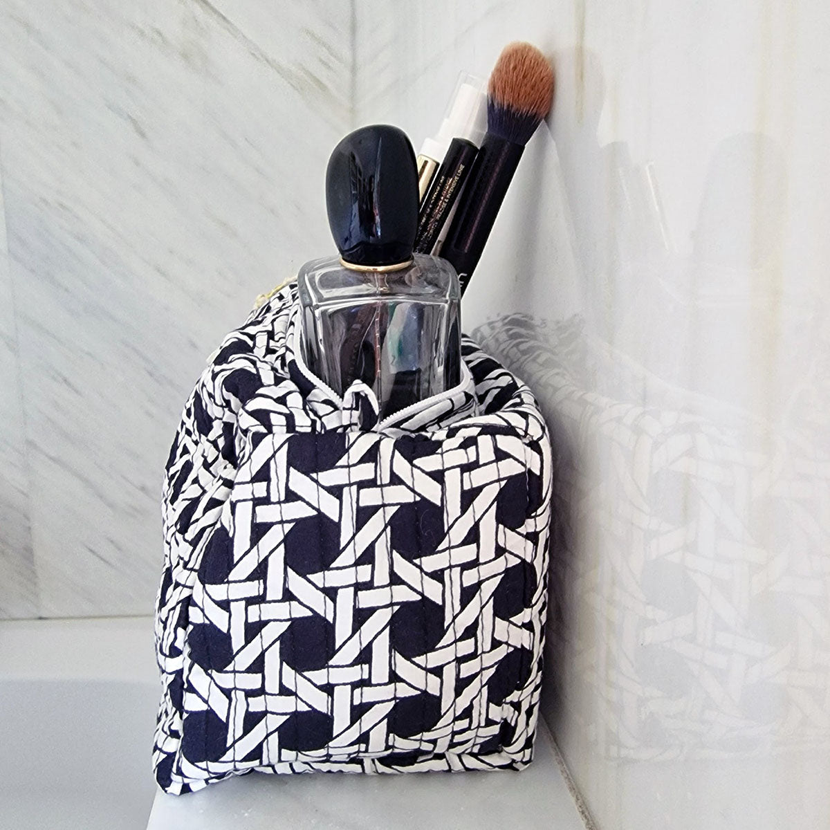 Handmade cosmetic bag "the Tree"