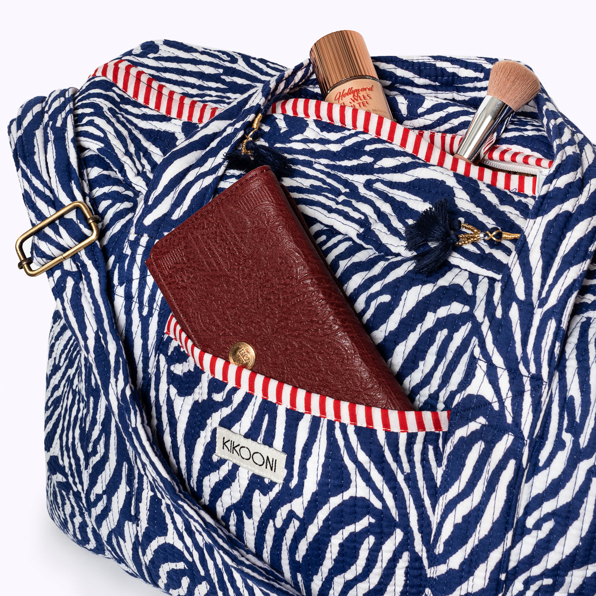 Große Reisetasche "Blue Zebra"