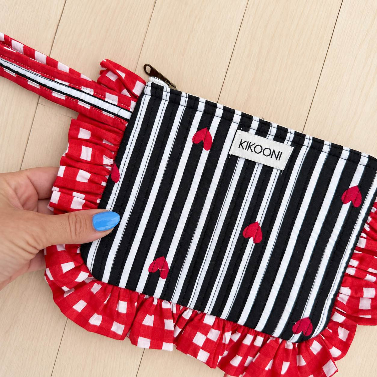 KIKOONI Cutiebag "Hearts & Ruffles"