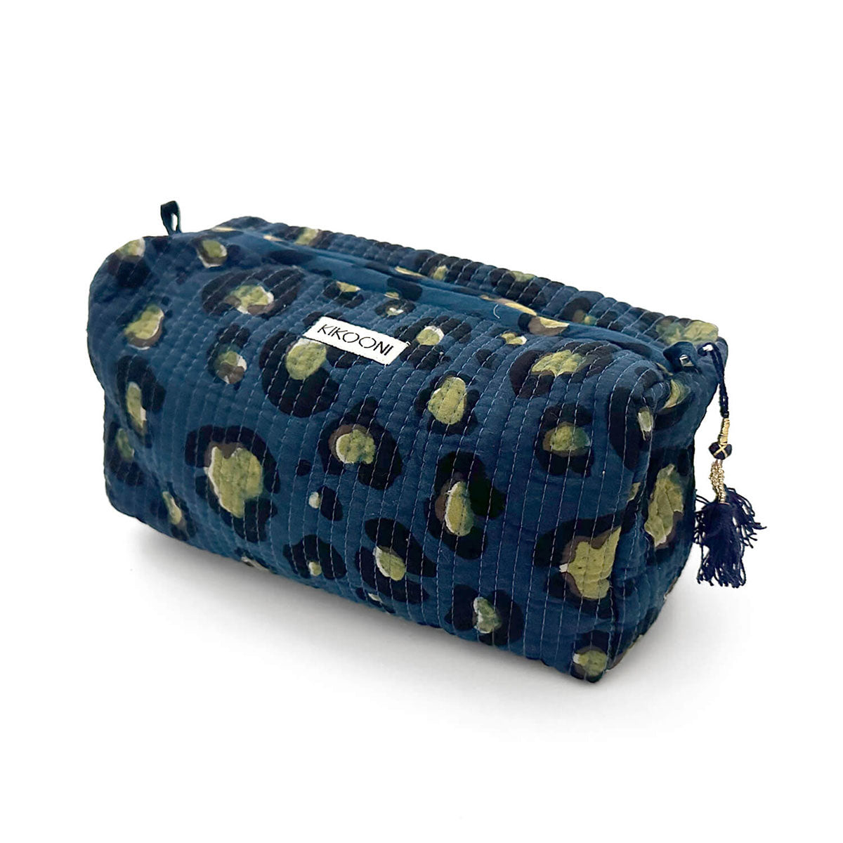Handgemachte Kosmetiktasche "Dark Leo"
