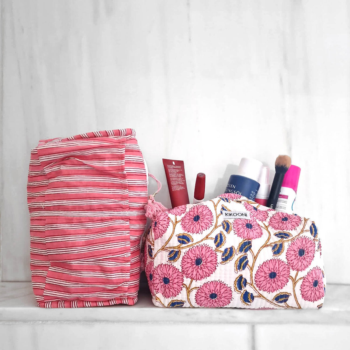 Handmade cosmetic bag "Shiki Mi"