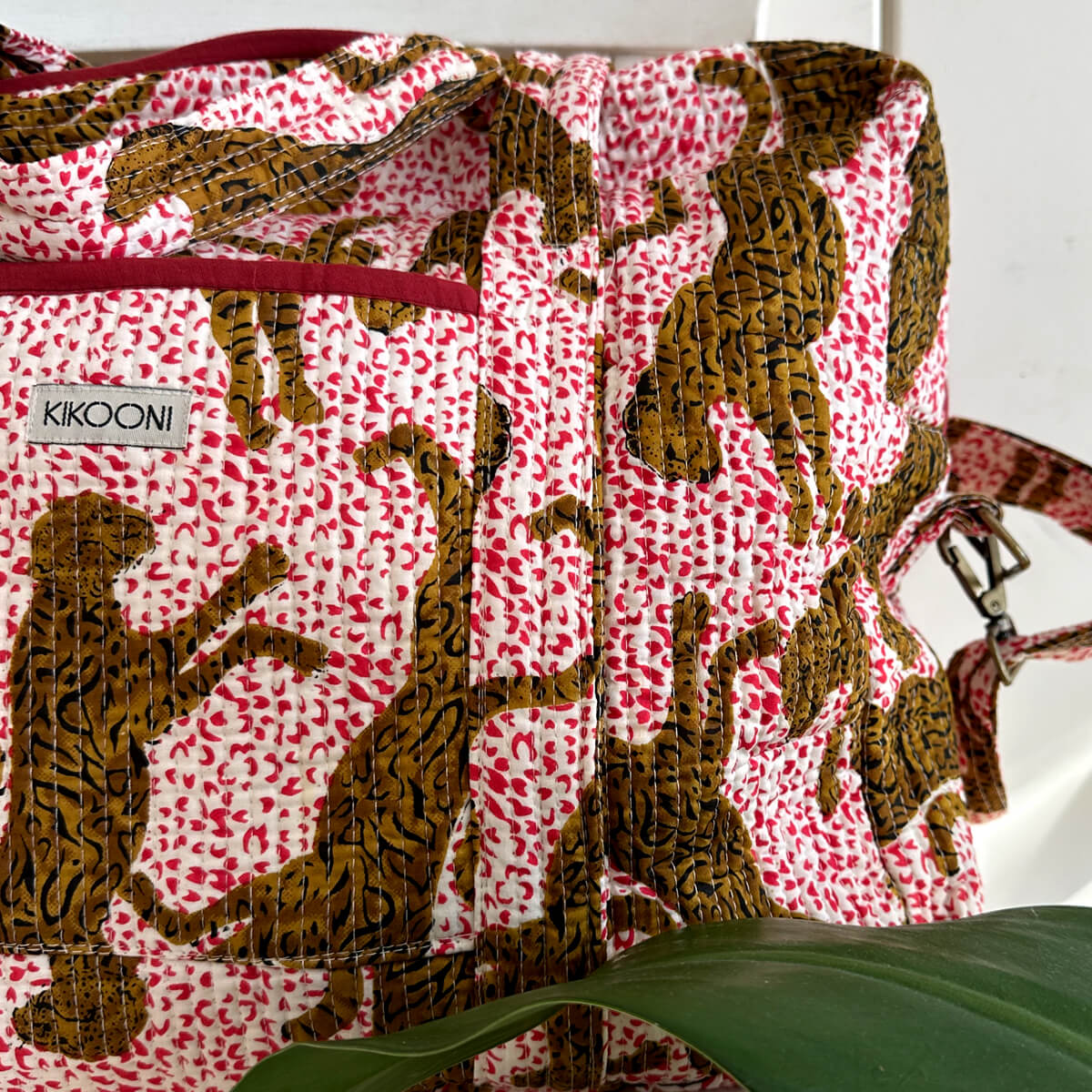 Große Reisetasche "h.leopard"