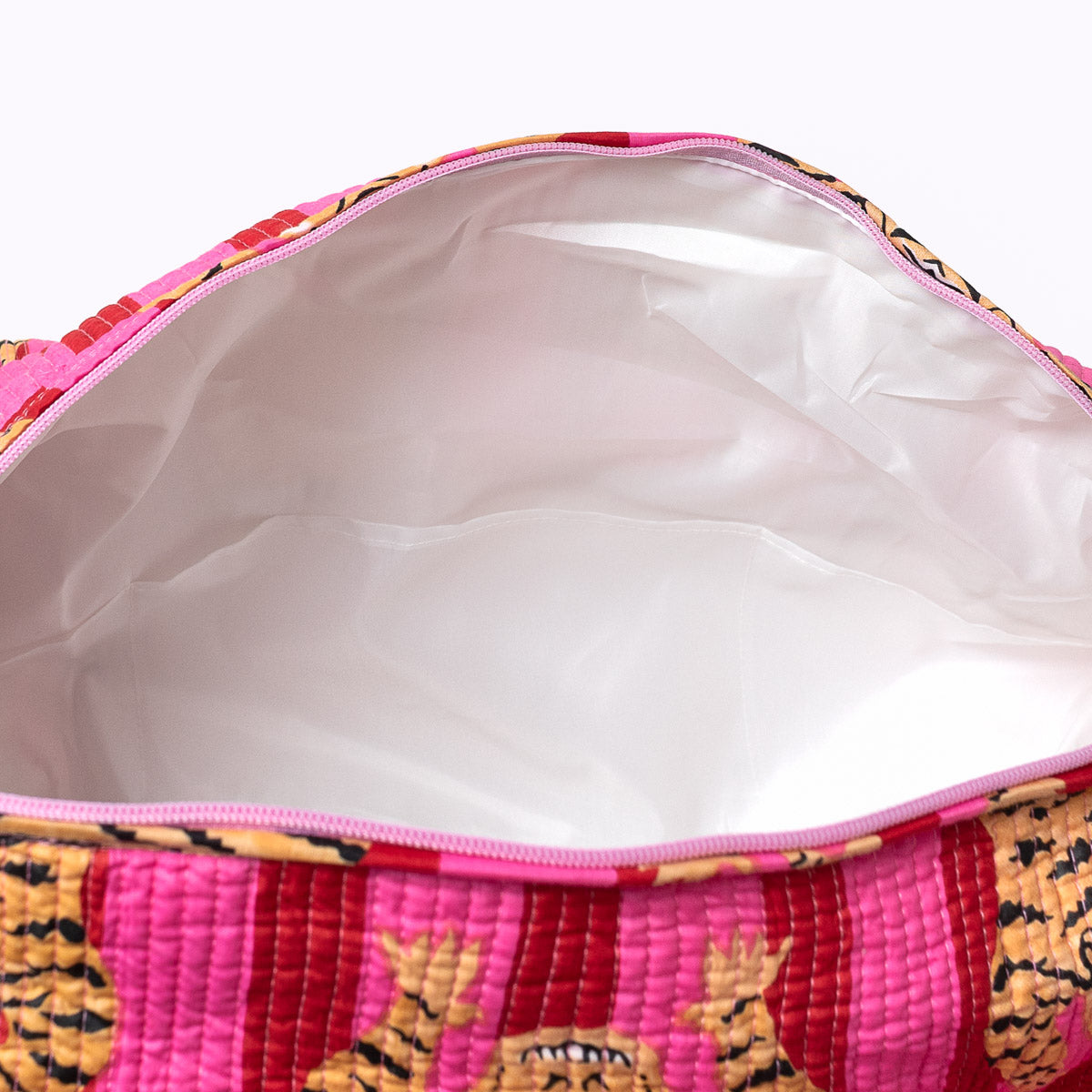 XXL Reisetasche "Poppy Tiger Love"