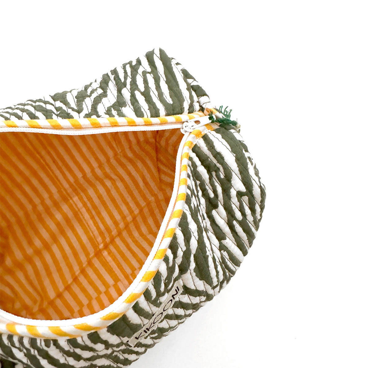 Kosmetiktasche "Desert Zebra"
