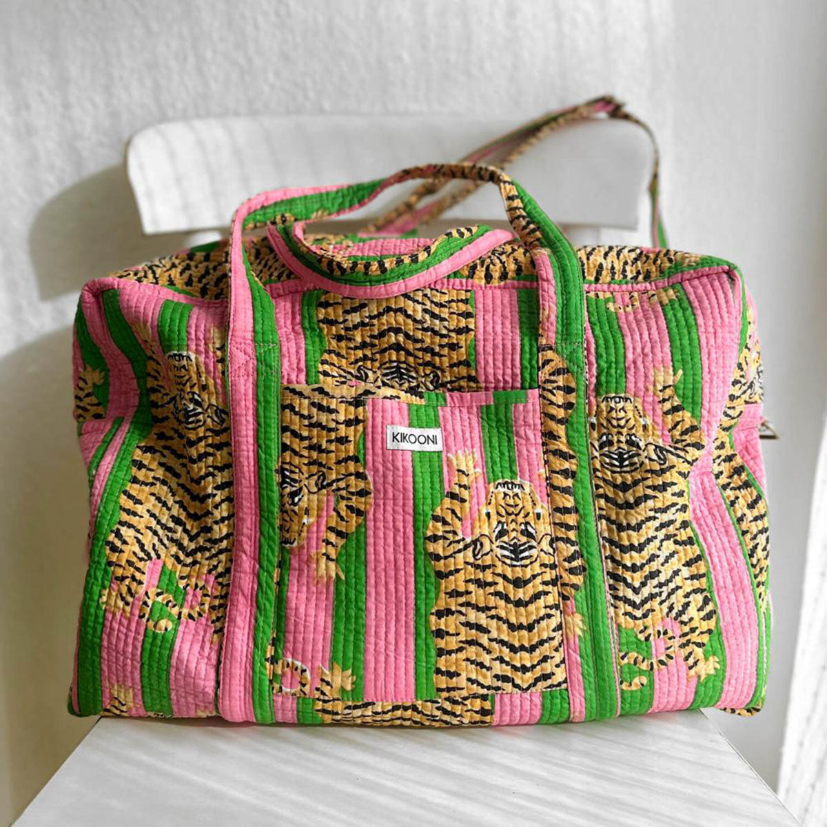 Große Reisetasche "Poppy Tiger Candy"
