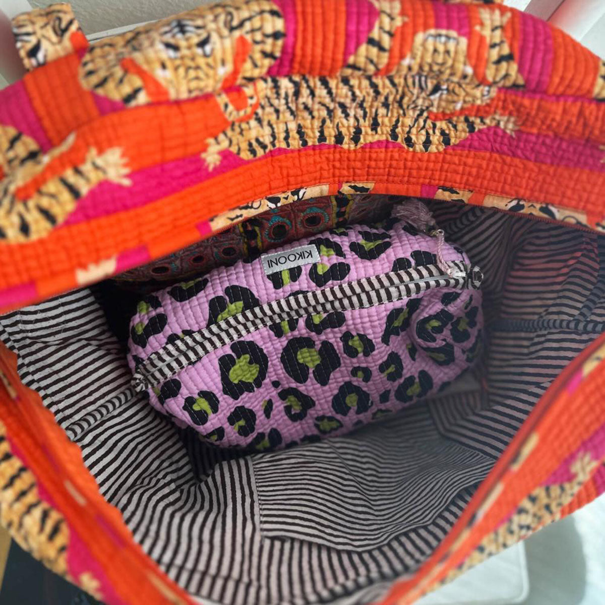 Große Reisetasche "Poppy Tiger"