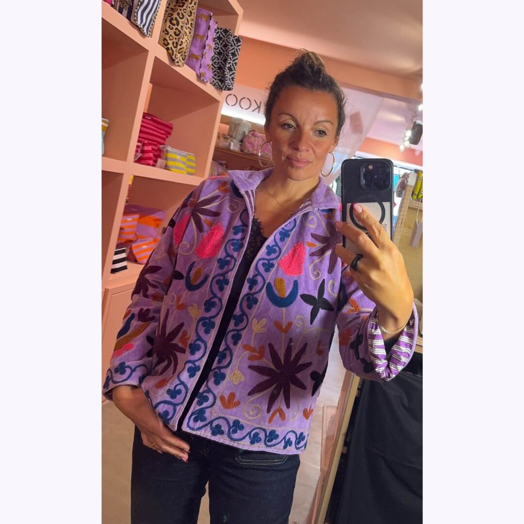 handgefertigte Velvet Jacke " Wild Flowers"  Lavender Love