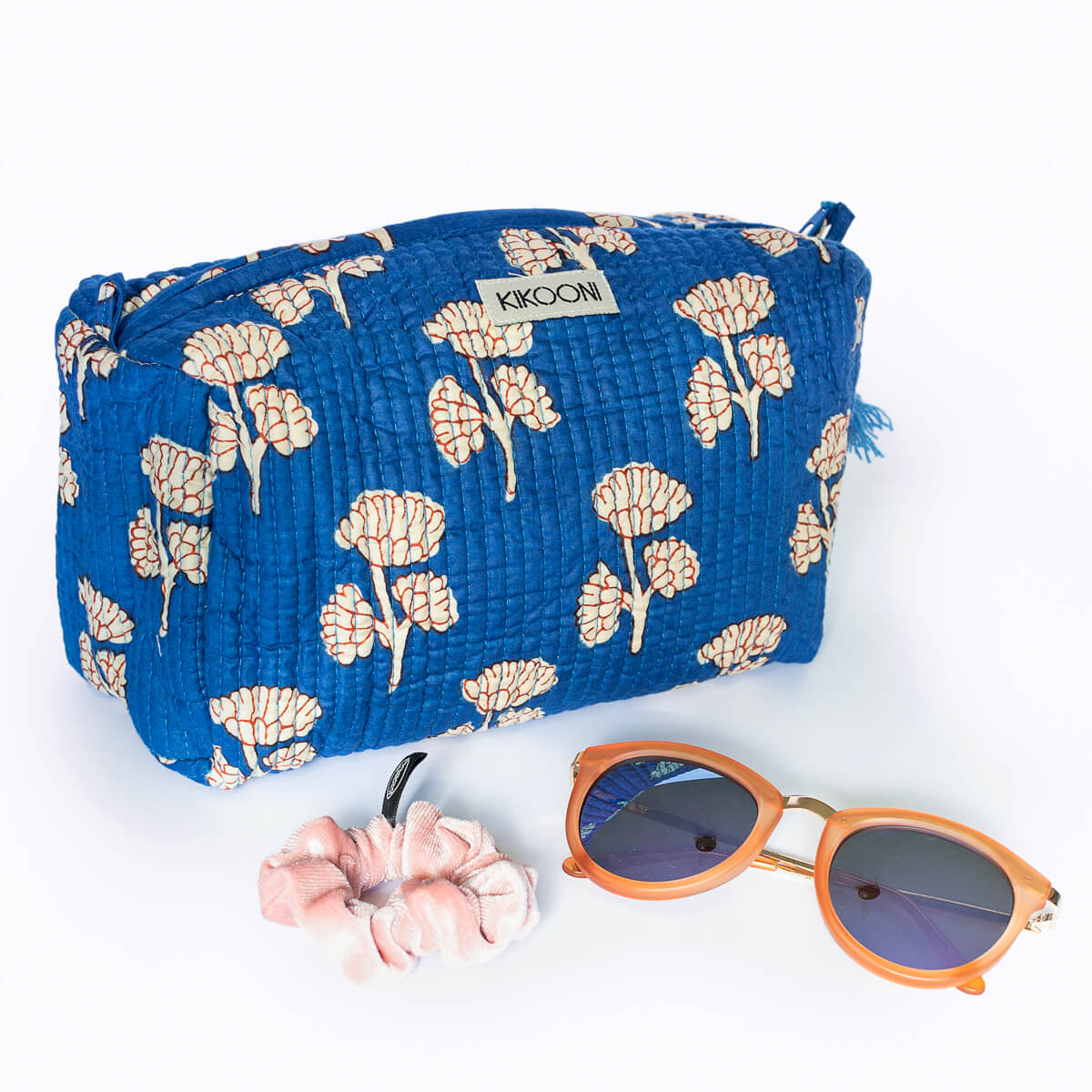 Cosmetic bag "Mystic Flower blue"