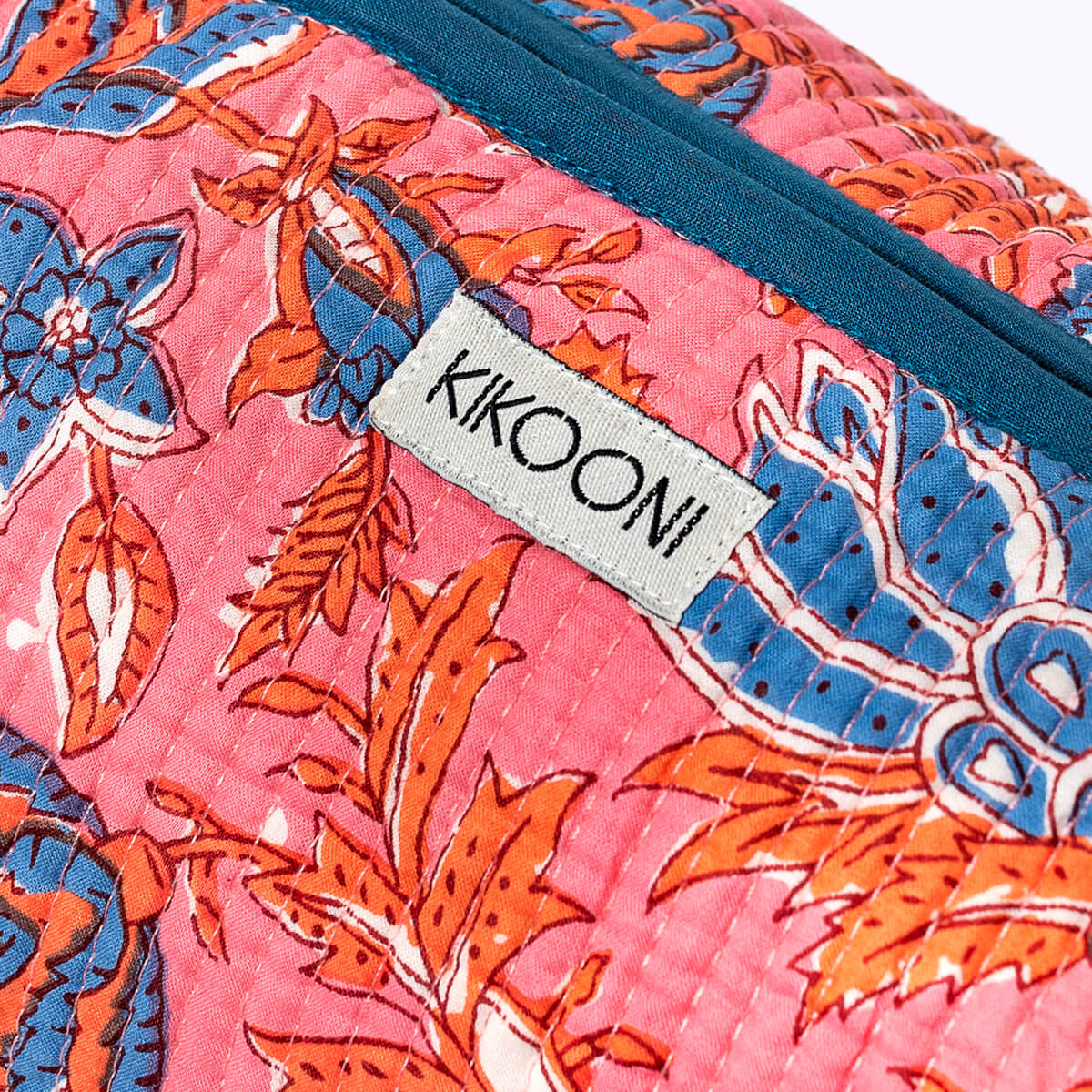 Kosmetiktasche "Blooming Dream"