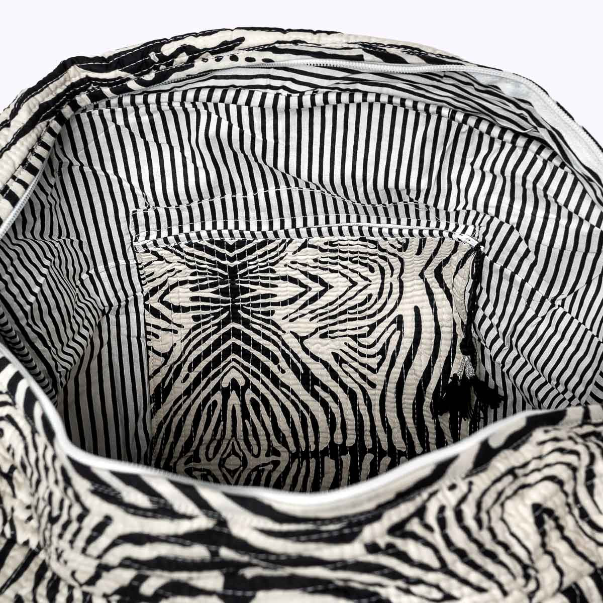 Große Reisetasche "Electric Zebra"