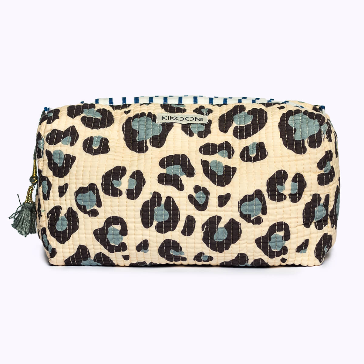 Handmade cosmetic bag "Blue Leo"