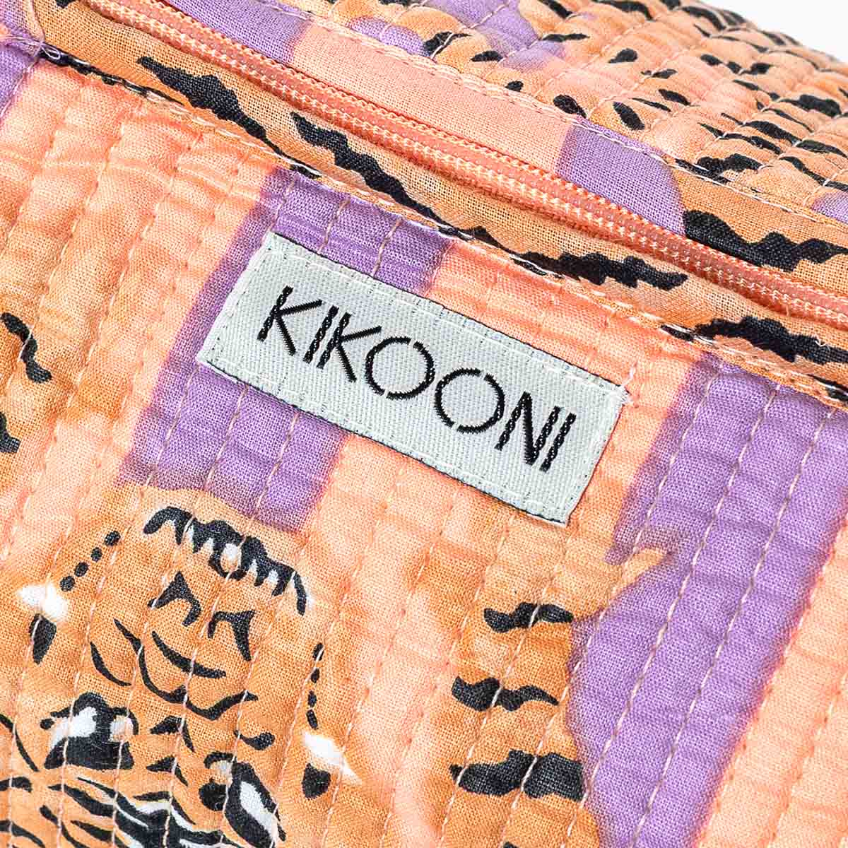 handmade cosmetic bag "Poppy Tiger peach fusion"