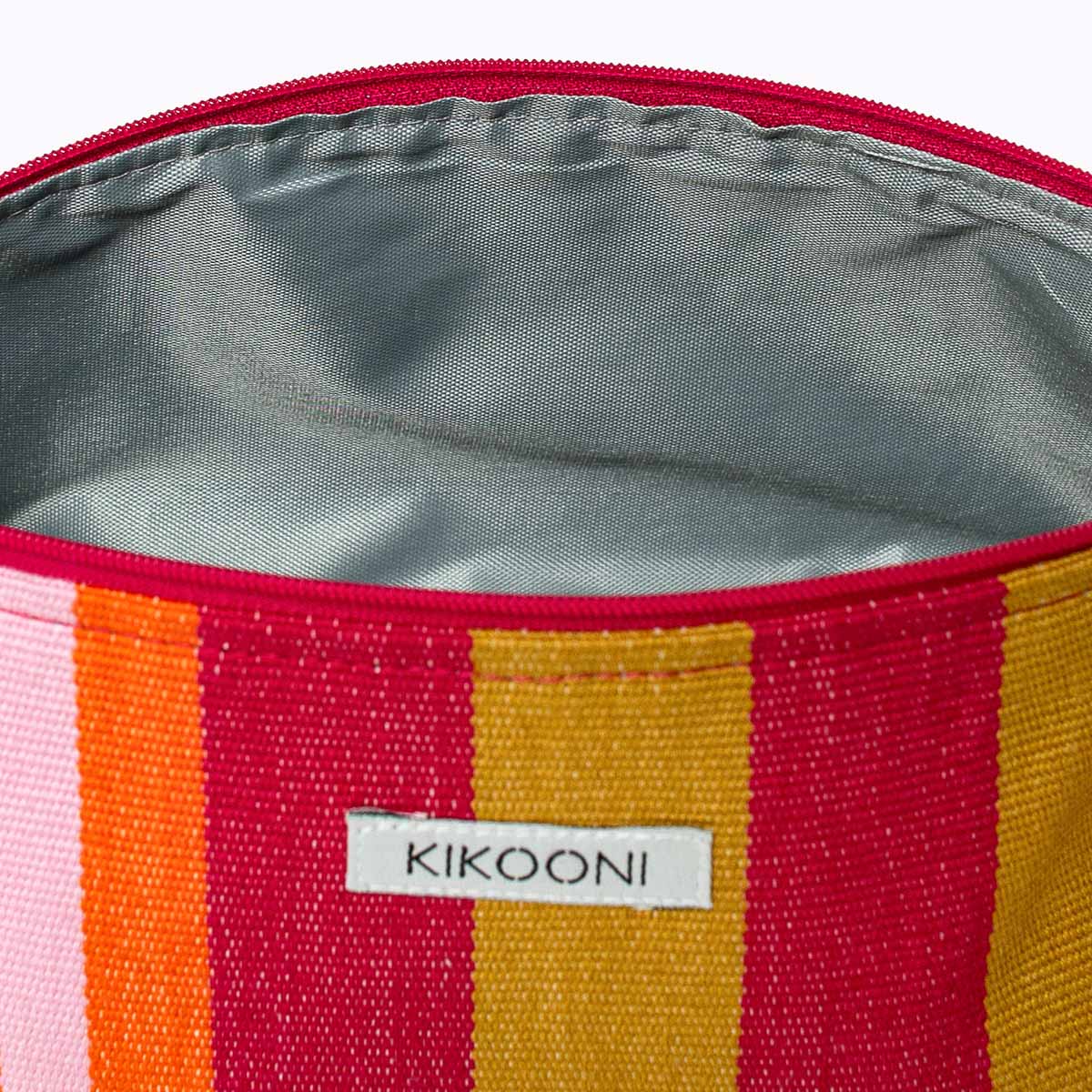 Handgewebte Kosmetiktasche "QUE CALOR"