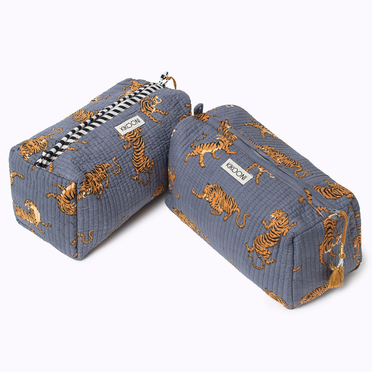 Handmade cosmetic bag "ROY"