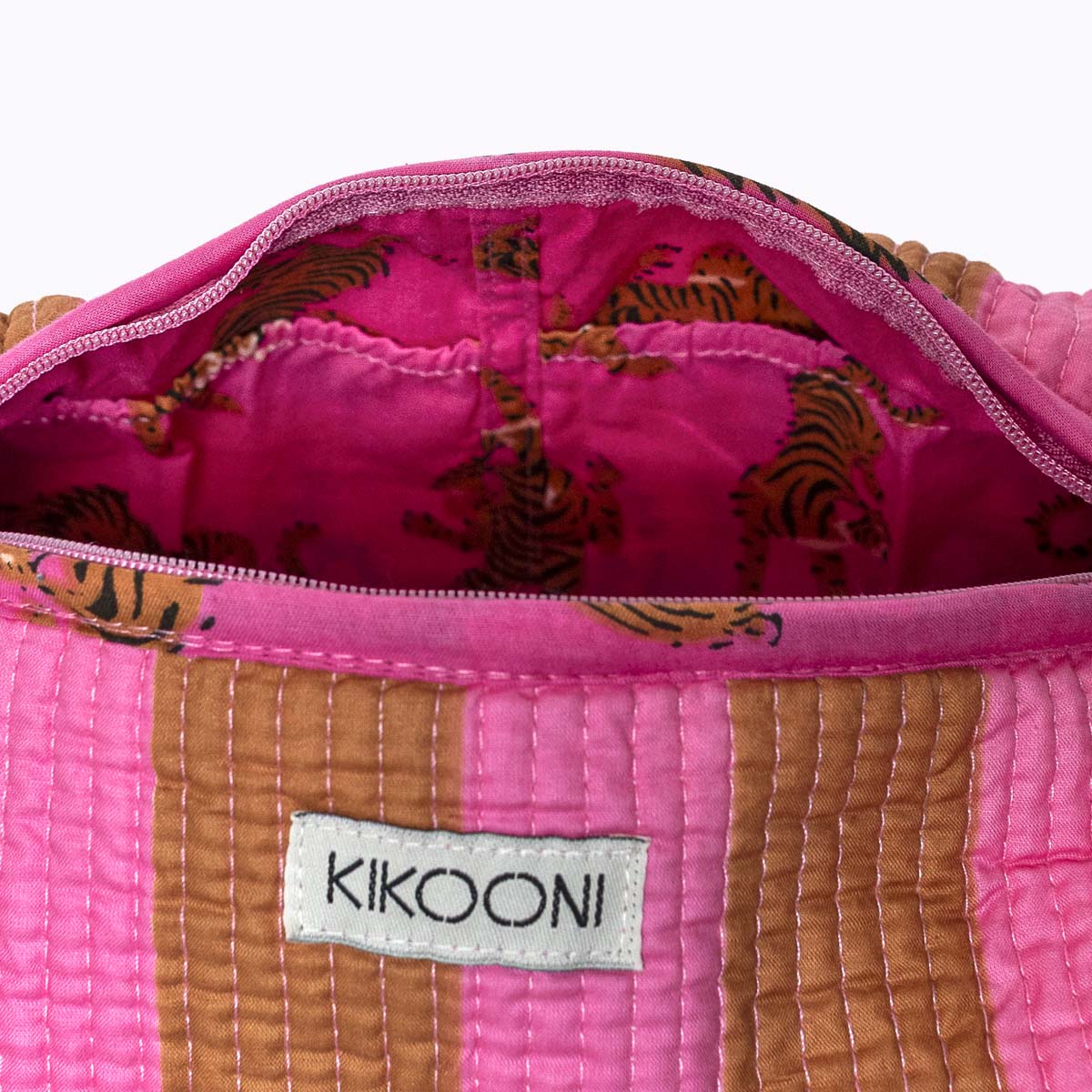 Kosmetiktasche "bold stripes earth"