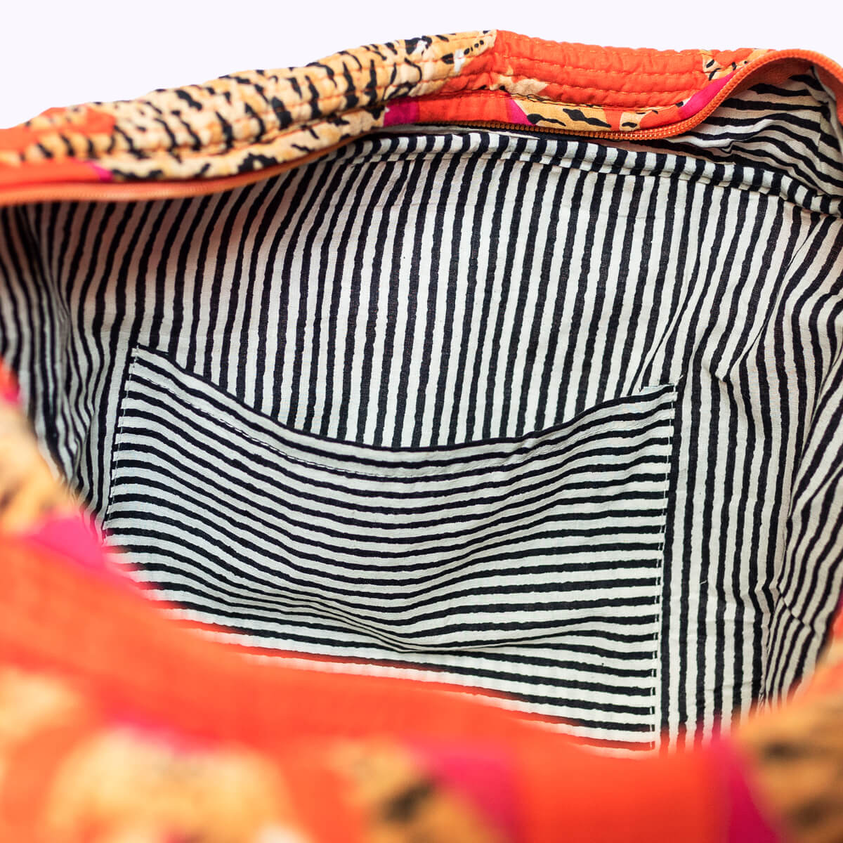 Große Reisetasche "Poppy Tiger"