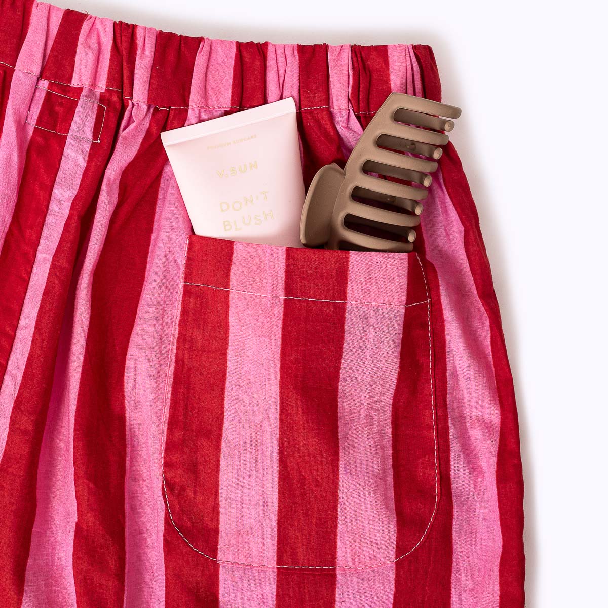 Feel Good Shorts "LOVE"