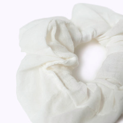 Baumwollscrunchie "snow white"