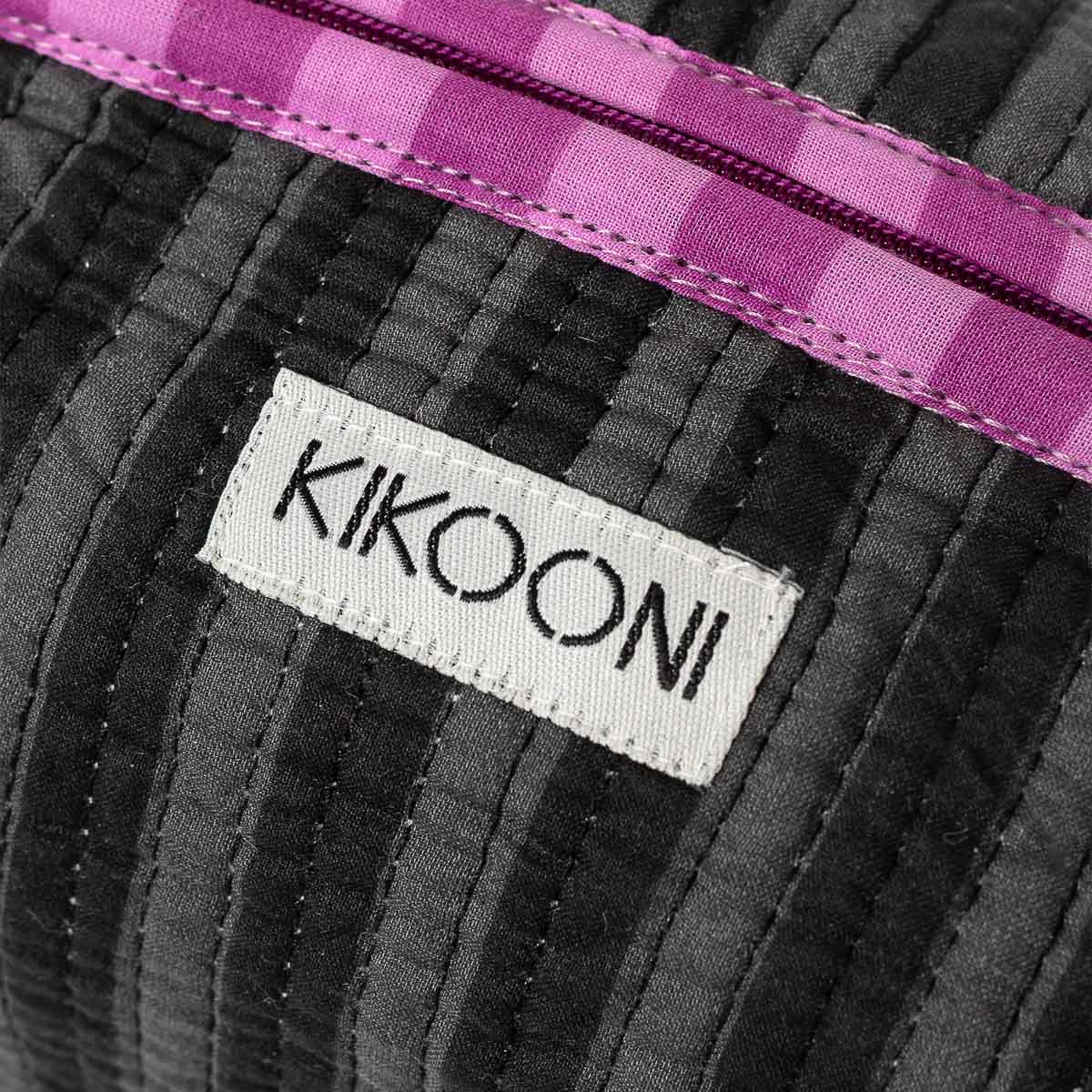 kleine Kosmetiktasche  "thin stripes midnight"