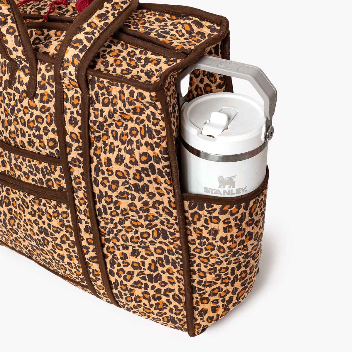 Reise Tote Bag  "Wild Leo"
