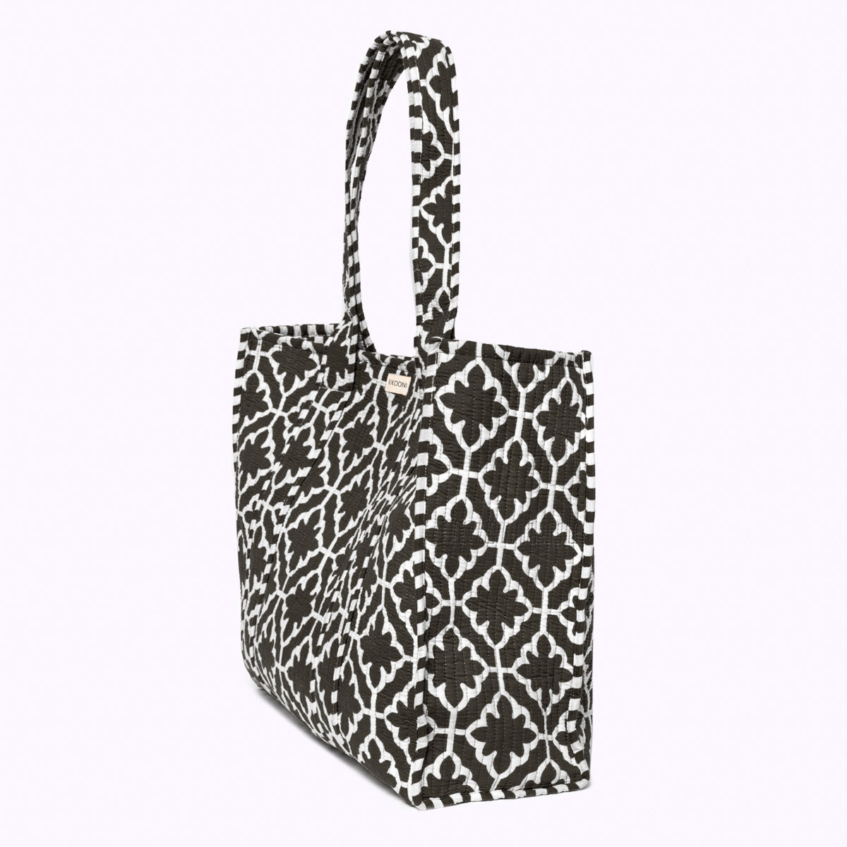 XL Shopper "Black Magic"