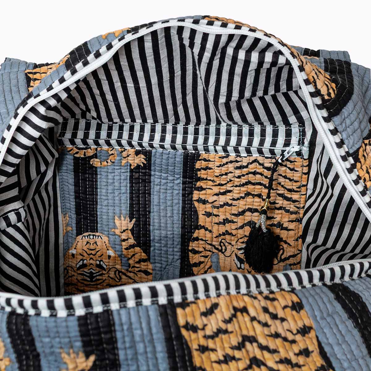 XXL Reisetasche "Poppy Tiger Black"
